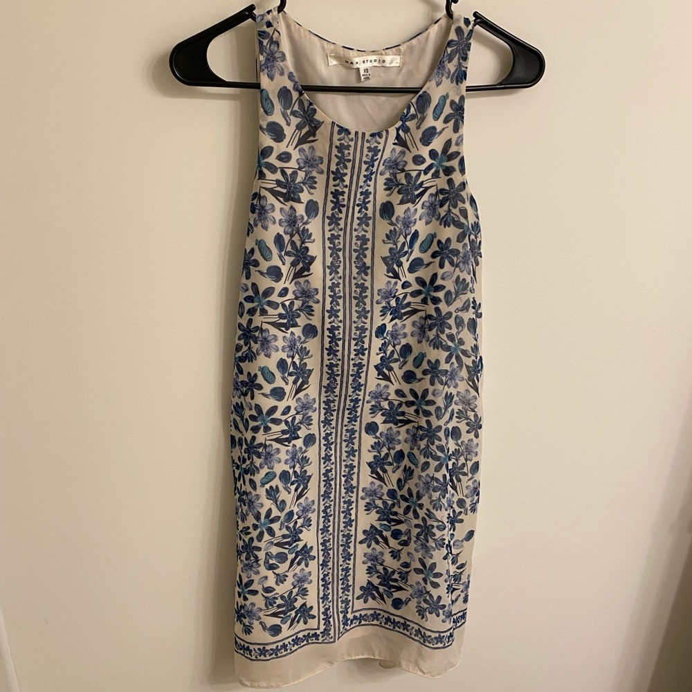 Max studio XS women’s dress